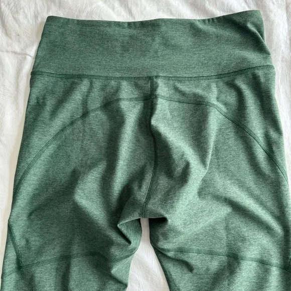 Outdoor Voices 7/8 Warmup Leggings - Picture 5 of 8